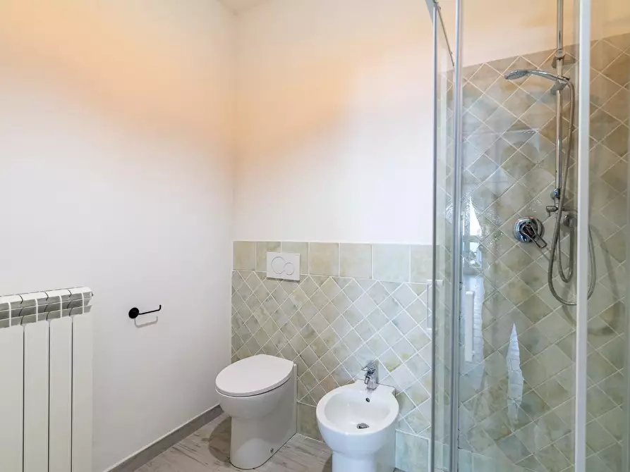 Immagine 14 di Appartamento in affitto  a Empoli