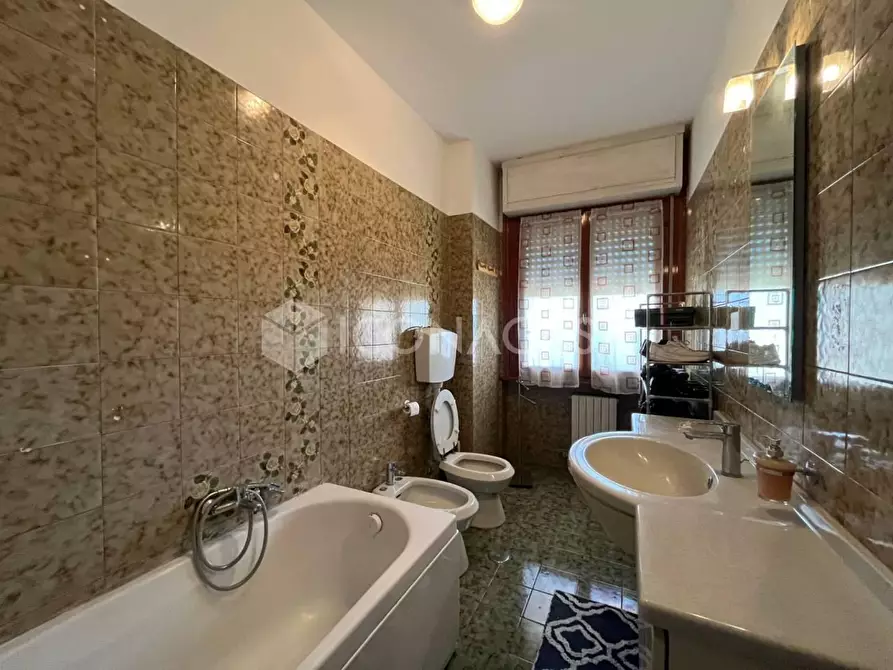 Immagine 23 di Appartamento in vendita  a Pontedera