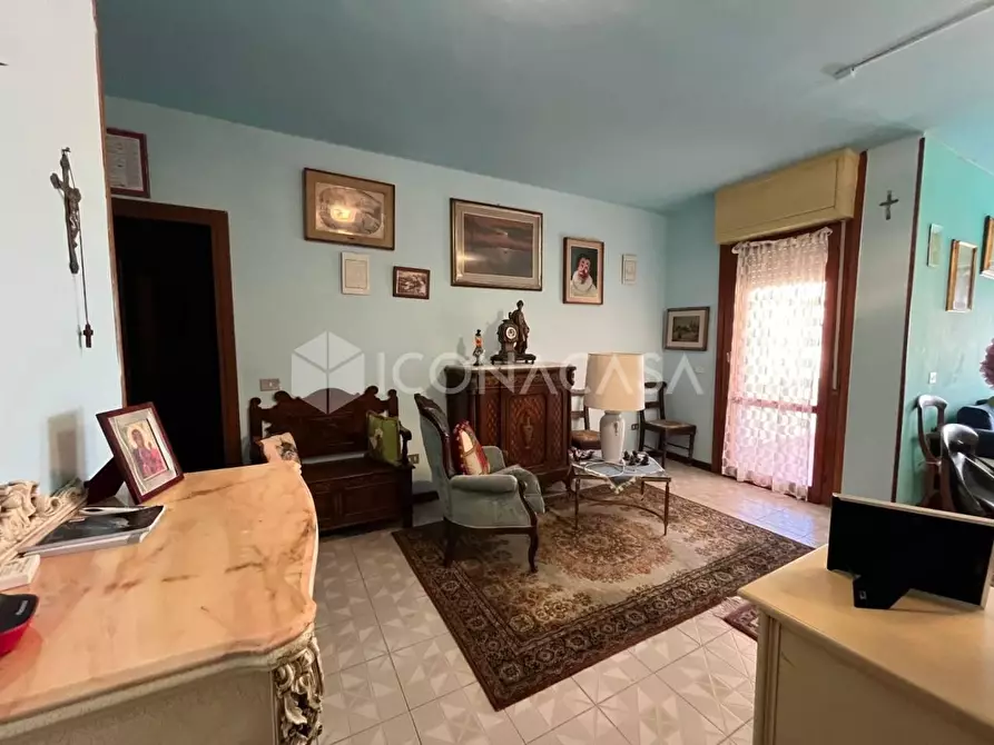 Immagine 31 di Appartamento in vendita  a Pontedera