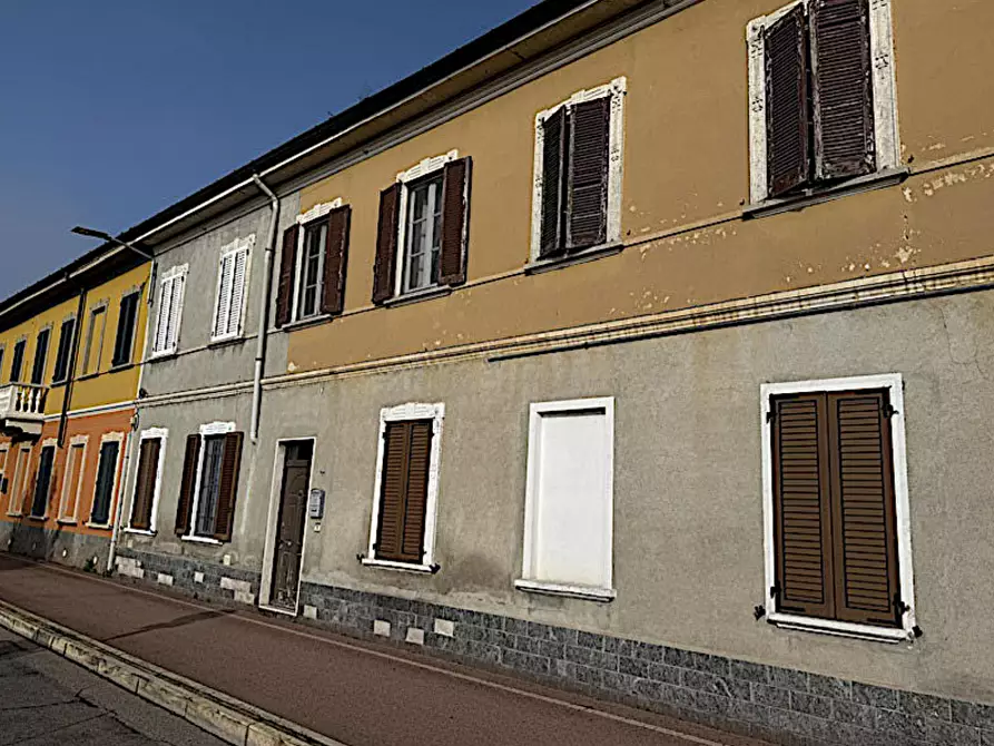 Immagine 2 di Appartamento in vendita  a Inveruno