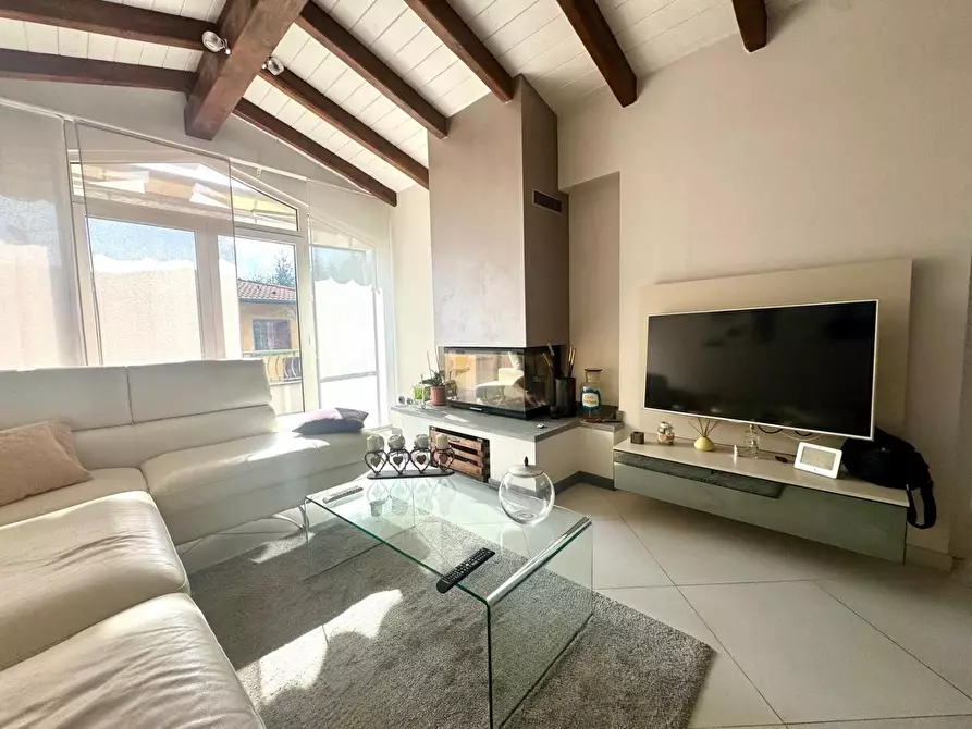 Immagine 8 di Appartamento in vendita  a Massa