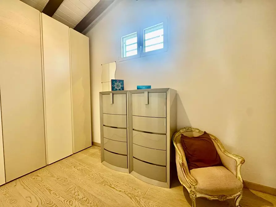 Immagine 19 di Appartamento in vendita  a Massa