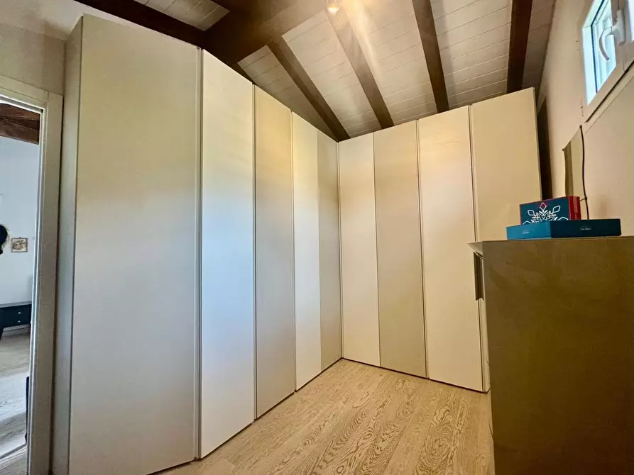 Immagine 20 di Appartamento in vendita  a Massa