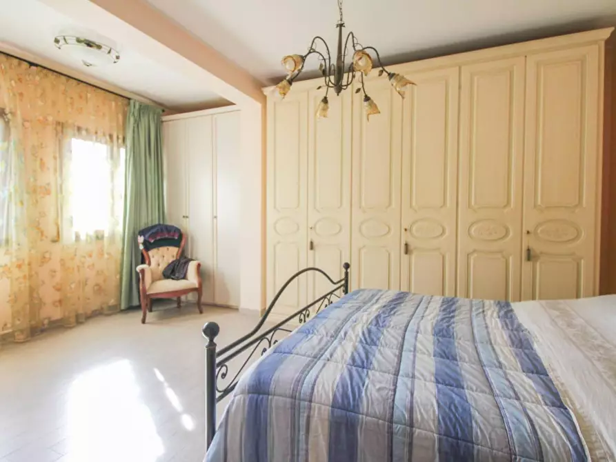 Immagine 47 di Casa bifamiliare in vendita  a Cascina