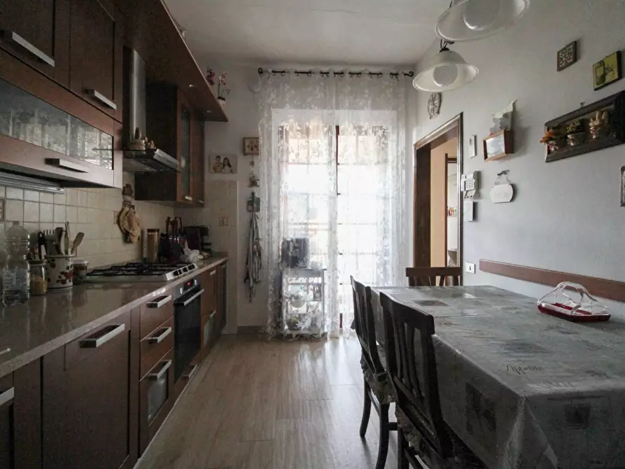 Immagine 13 di Casa bifamiliare in vendita  a Cascina