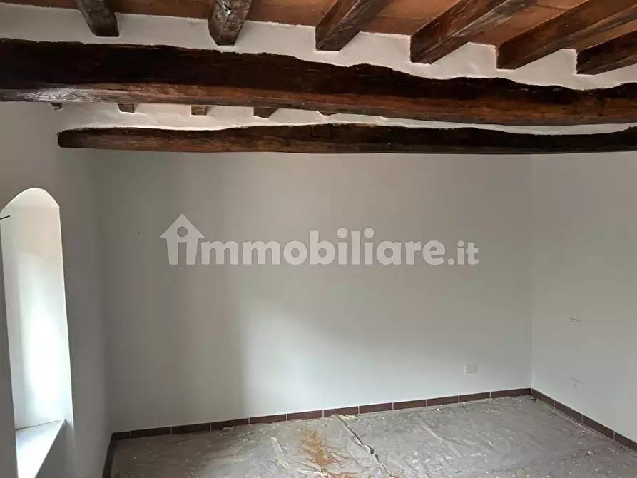 Immagine 5 di Appartamento in vendita  a Carrara