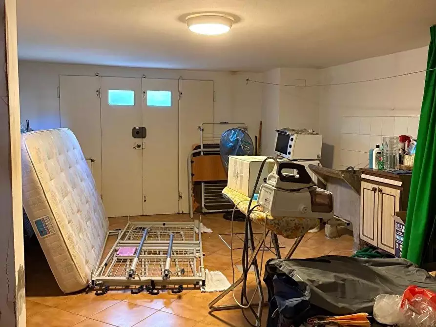 Immagine 11 di Appartamento in vendita  a Empoli