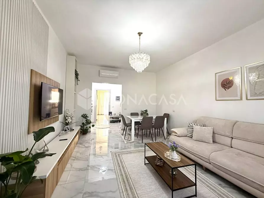 Immagine 2 di Appartamento in vendita  a Pontedera