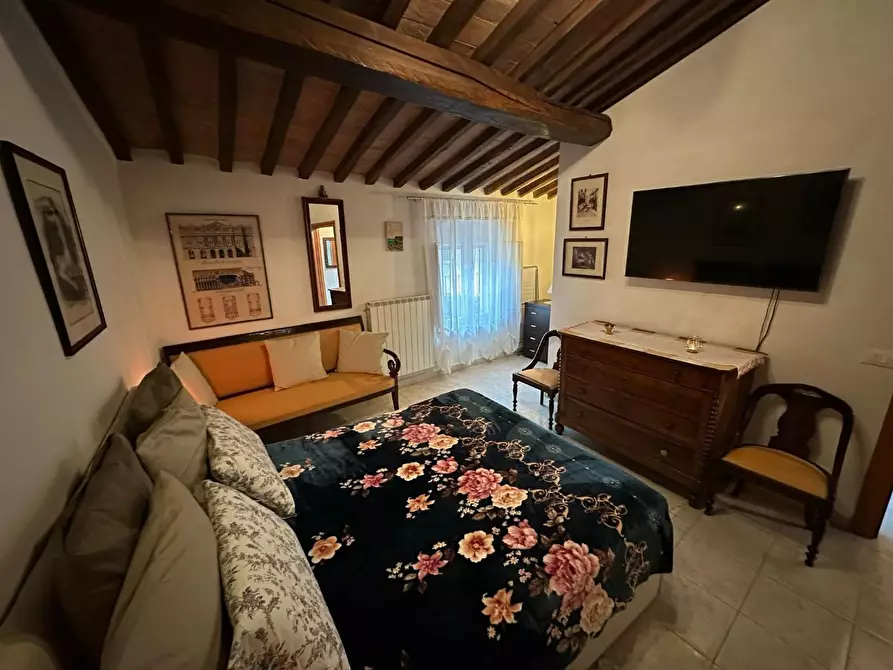 Immagine 15 di Mansarda in vendita  a Colle Di Val D'elsa