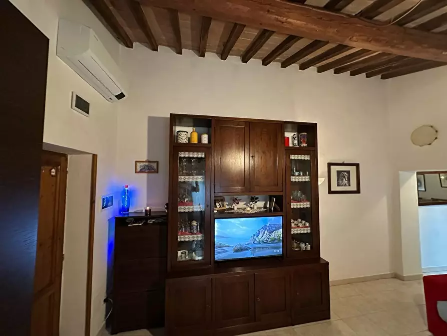 Immagine 3 di Mansarda in vendita  a Colle Di Val D'elsa