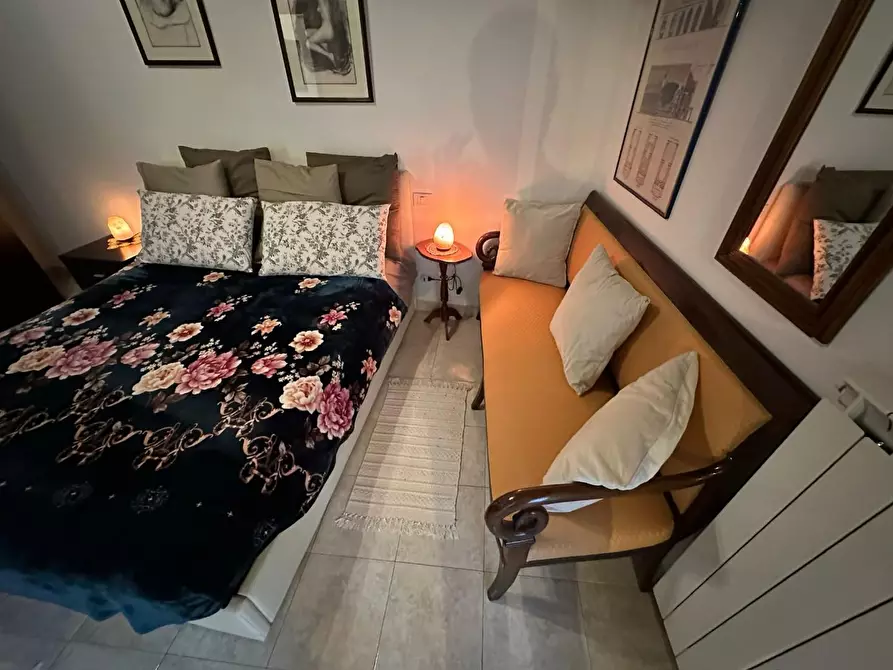 Immagine 16 di Mansarda in vendita  a Colle Di Val D'elsa