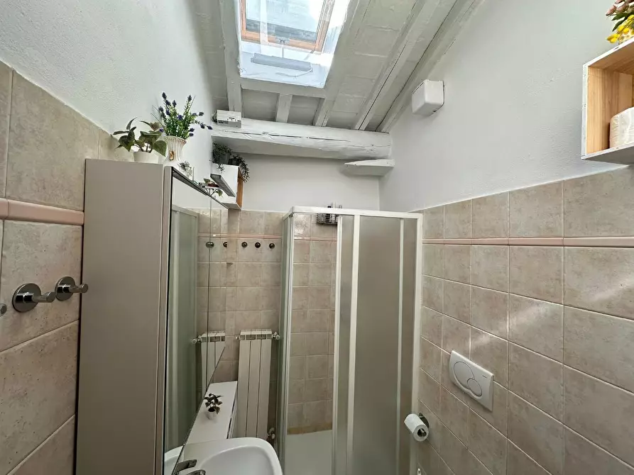 Immagine 22 di Mansarda in vendita  a Colle Di Val D'elsa