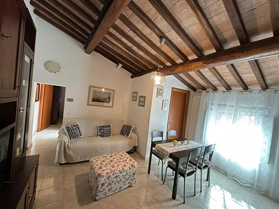 Immagine 24 di Mansarda in vendita  a Colle Di Val D'elsa