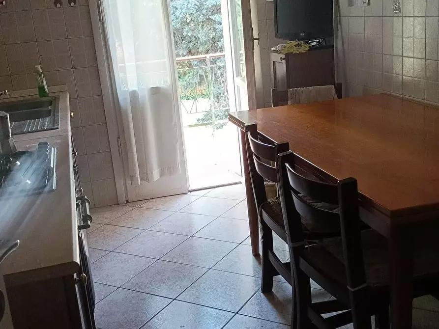 Immagine 3 di Appartamento in affitto  a Modena