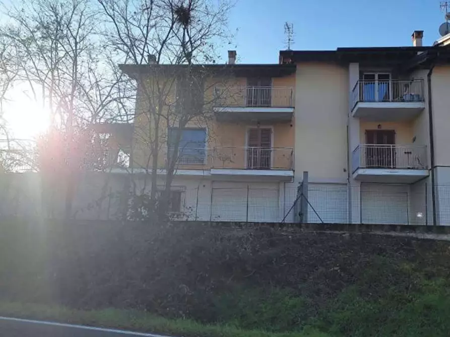 Immagine 11 di Villa in vendita  a Stradella