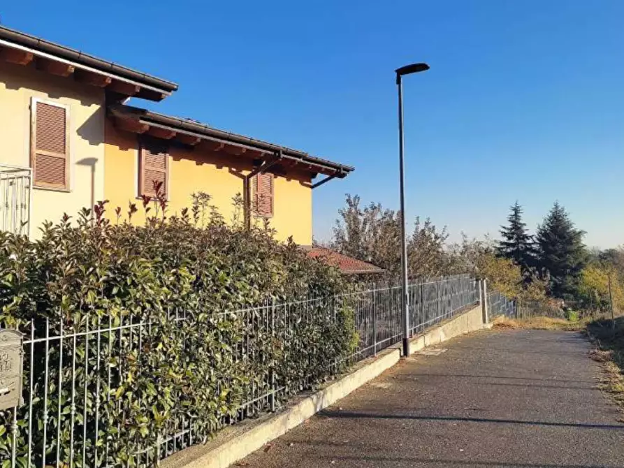 Immagine 8 di Villa in vendita  a Stradella
