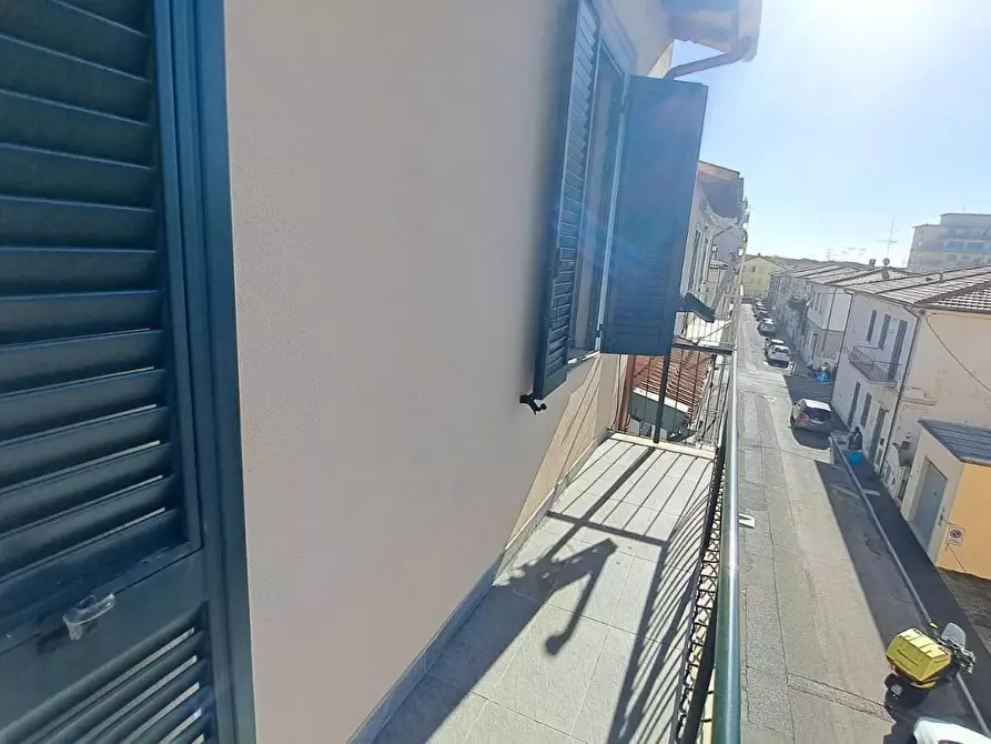 Immagine 9 di Appartamento in vendita  a Rosignano Marittimo