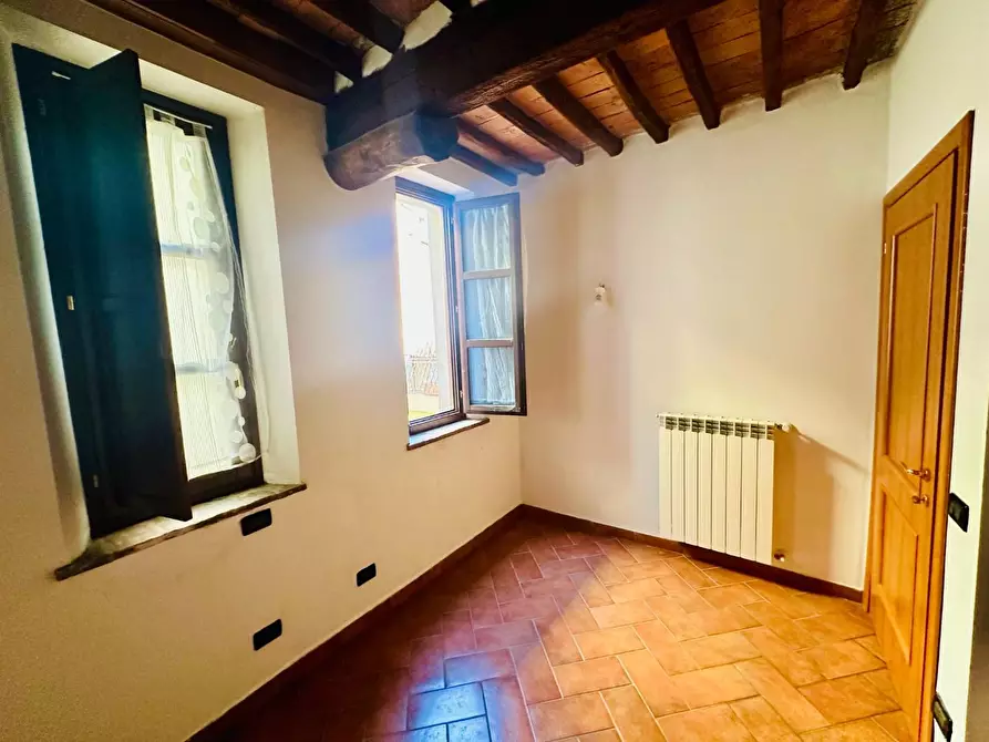 Immagine 18 di Appartamento in vendita  a Cascina