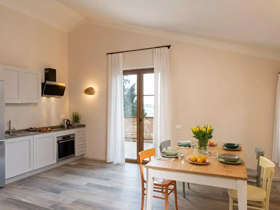 Immagine 11 di Agriturismo in vendita  a Fauglia