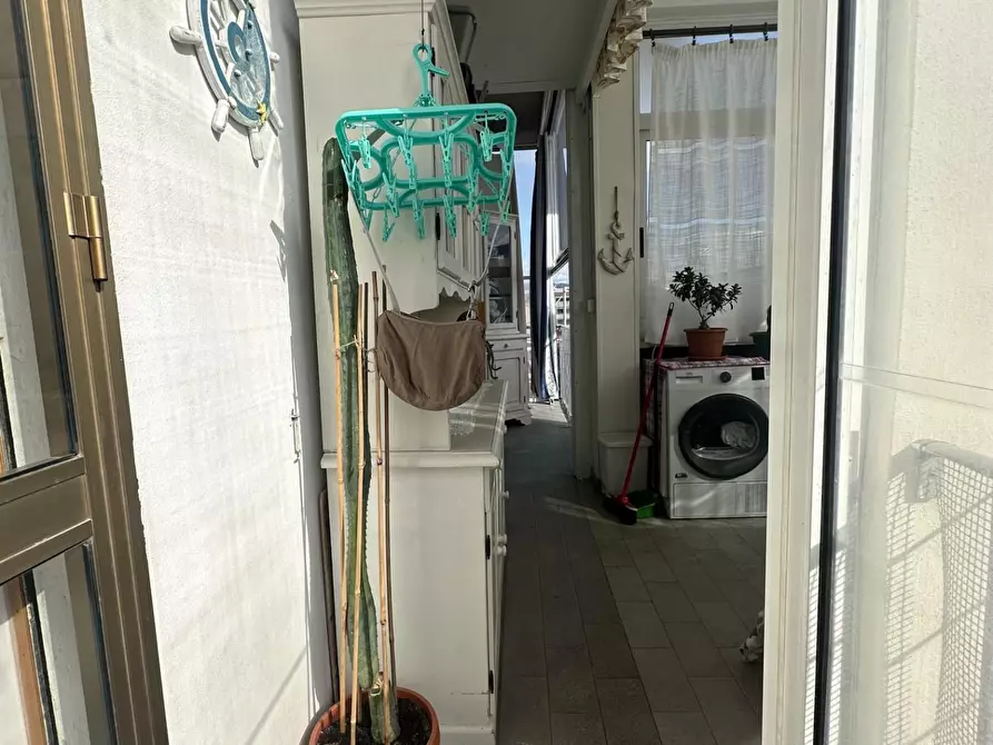 Immagine 15 di Appartamento in vendita  a Viareggio