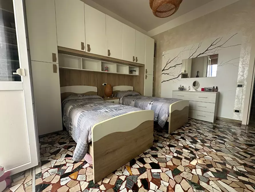 Immagine 26 di Appartamento in vendita  a Viareggio