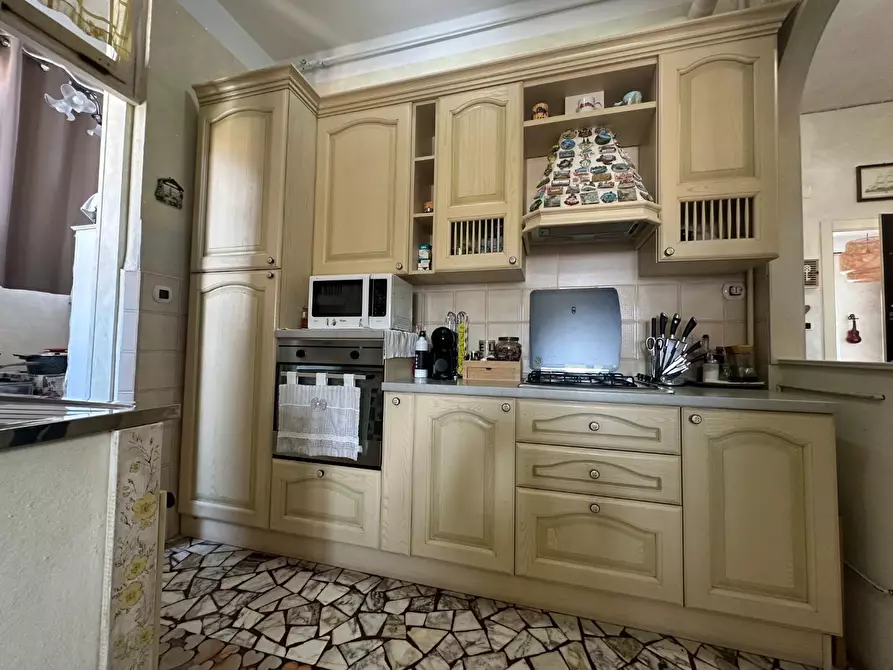 Immagine 34 di Appartamento in vendita  a Viareggio