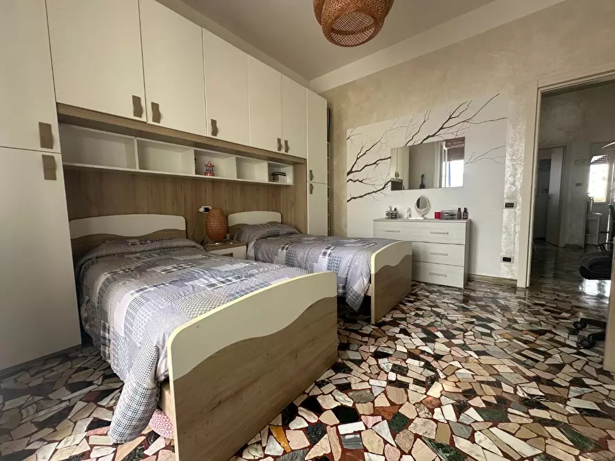 Immagine 25 di Appartamento in vendita  a Viareggio