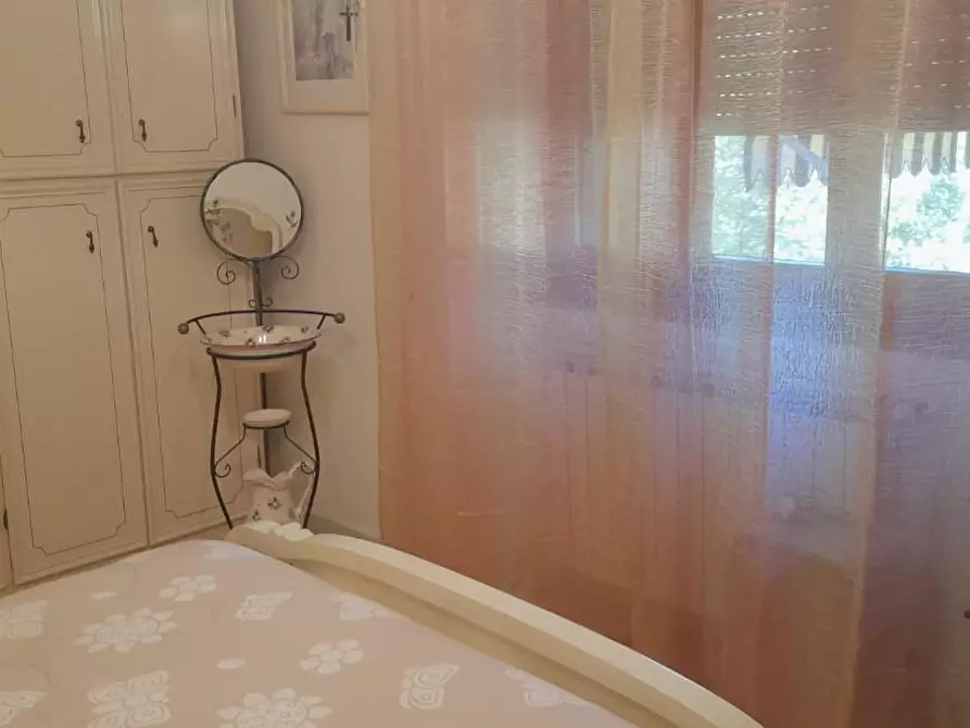 Immagine 7 di Appartamento in vendita  a Massa