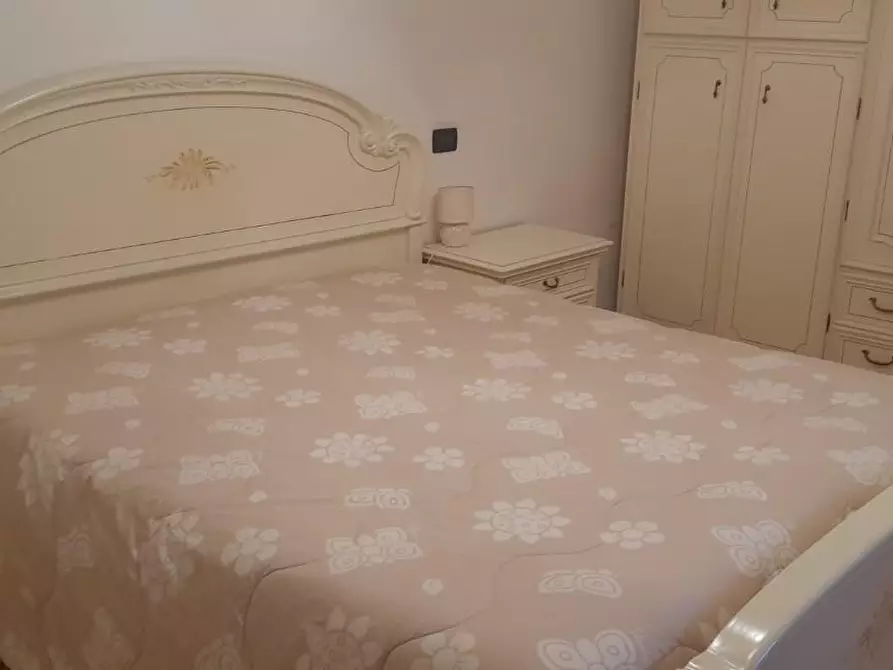 Immagine 6 di Appartamento in vendita  a Massa