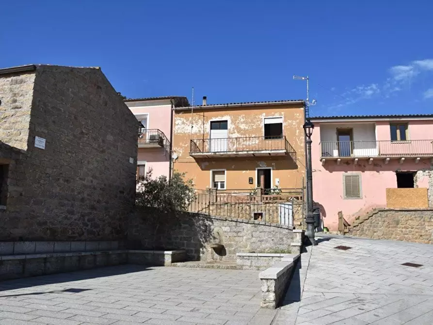 Immagine 2 di Terratetto in vendita  a Luogosanto
