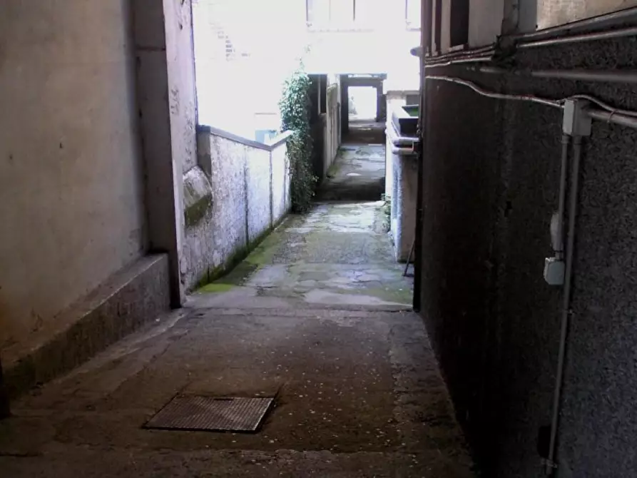 Immagine 2 di Laboratorio in vendita  a Milano