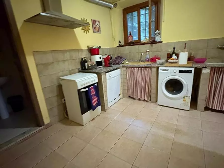 Immagine 6 di Appartamento in vendita  a San Giuliano Terme