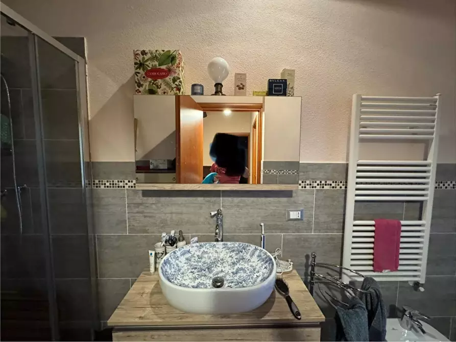 Immagine 18 di Appartamento in vendita  a Fauglia