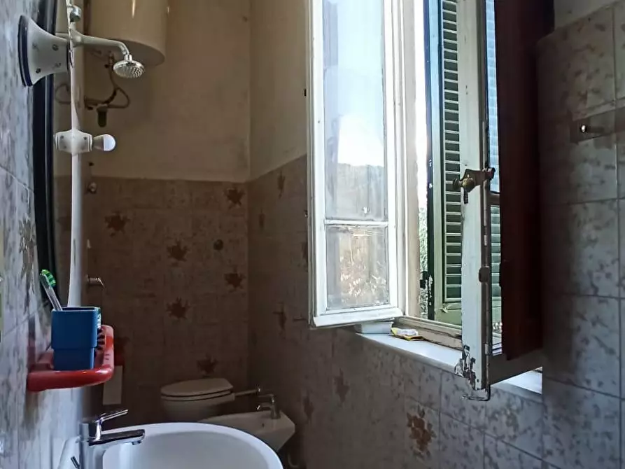 Immagine 14 di Villa in vendita  a Lucca