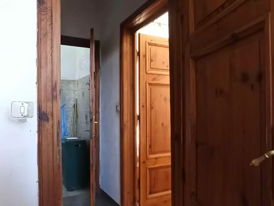 Immagine 22 di Villa in vendita  a Lucca