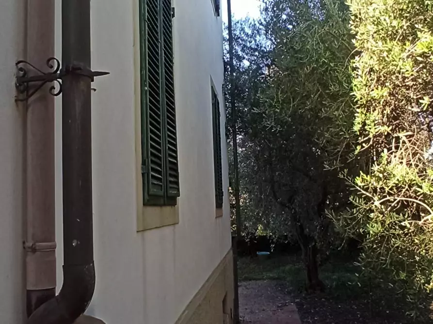 Immagine 30 di Villa in vendita  a Lucca