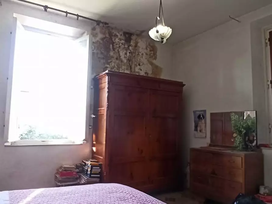 Immagine 20 di Villa in vendita  a Lucca