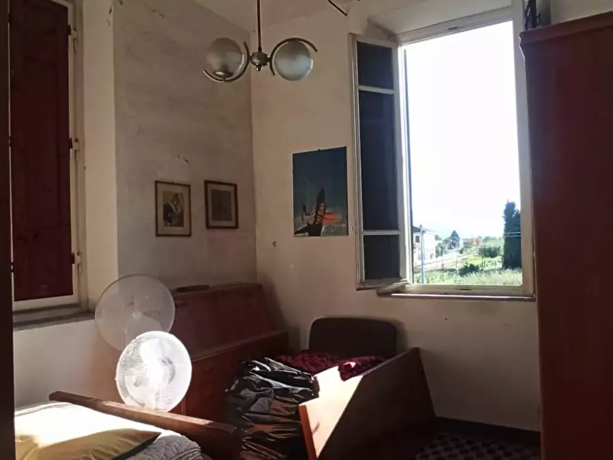 Immagine 27 di Villa in vendita  a Lucca