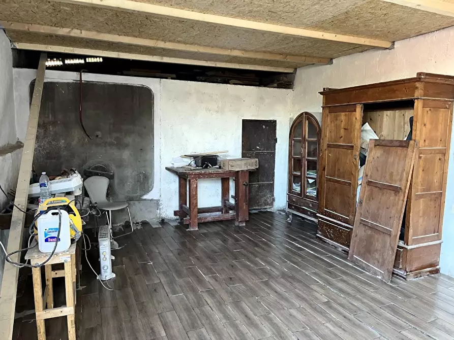 Immagine 17 di Porzione di casa in vendita  a Casole D'elsa