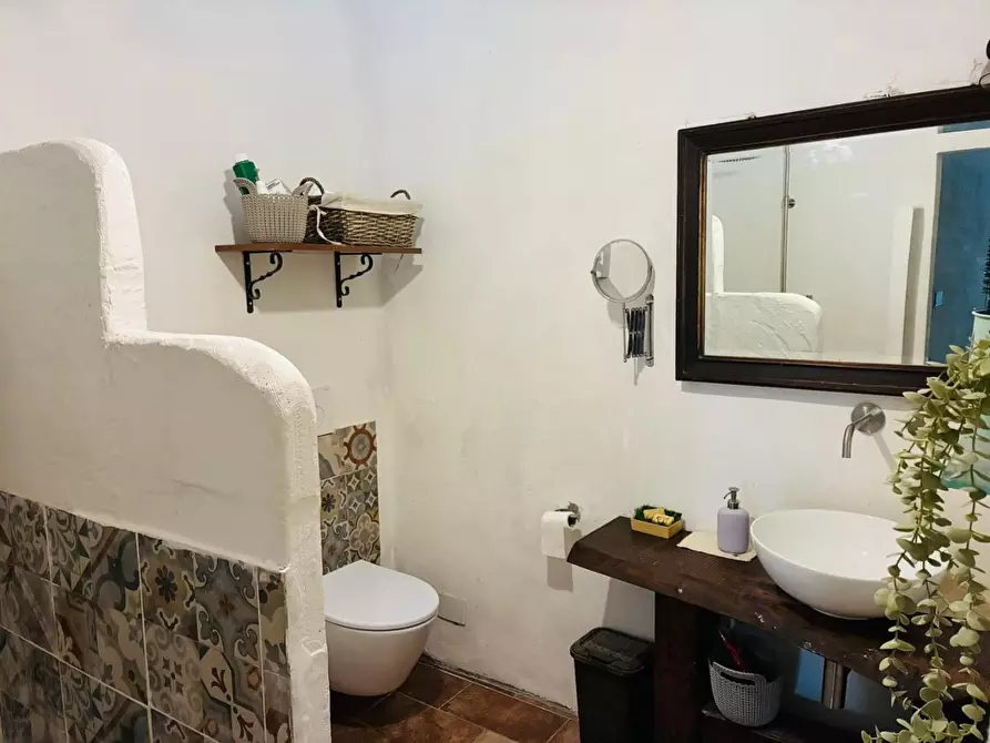 Immagine 10 di Porzione di casa in vendita  a Casole D'elsa