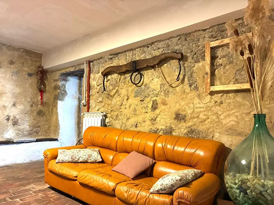 Immagine 2 di Porzione di casa in vendita  a Casole D'elsa