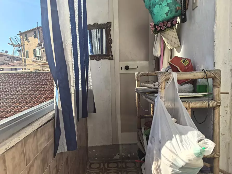 Immagine 24 di Appartamento in vendita  a Livorno