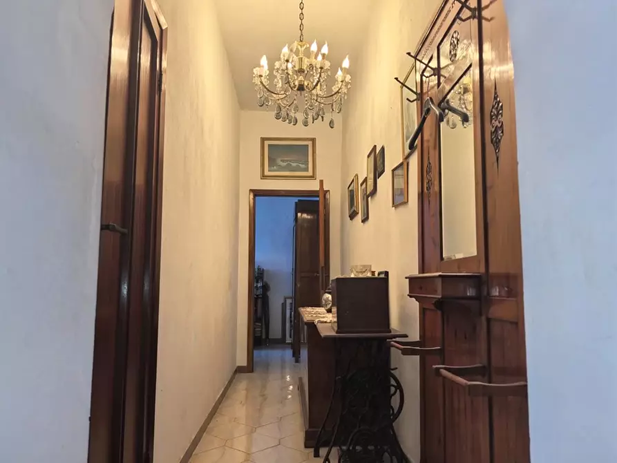 Immagine 10 di Appartamento in vendita  a Livorno