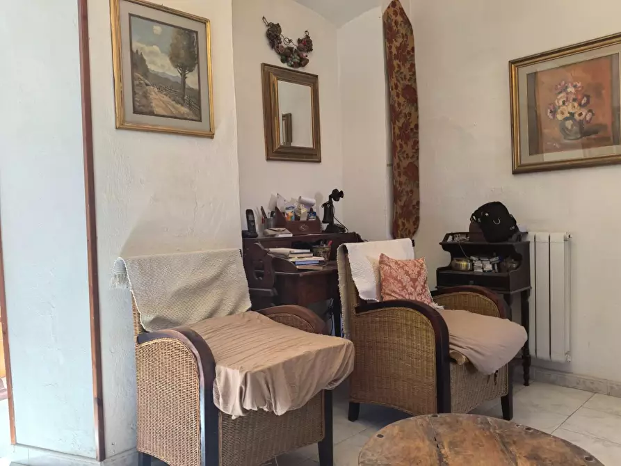 Immagine 22 di Appartamento in vendita  a Livorno