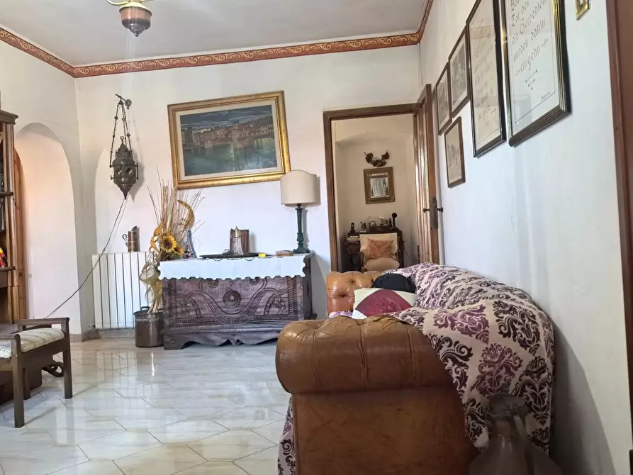 Immagine 3 di Appartamento in vendita  a Livorno