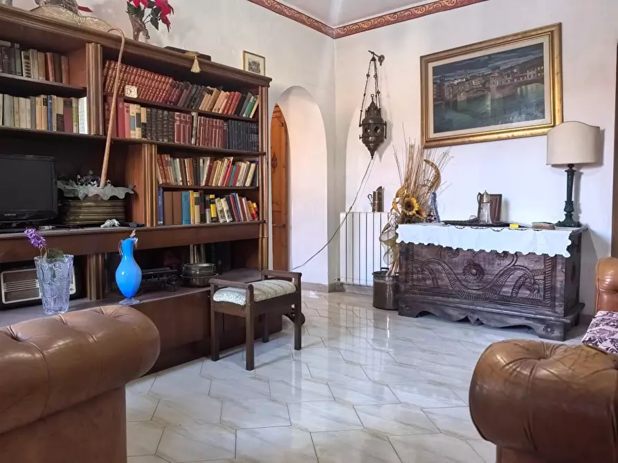 Immagine 9 di Appartamento in vendita  a Livorno