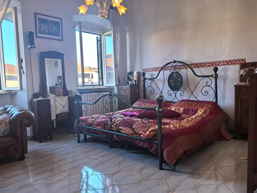 Immagine 12 di Appartamento in vendita  a Livorno