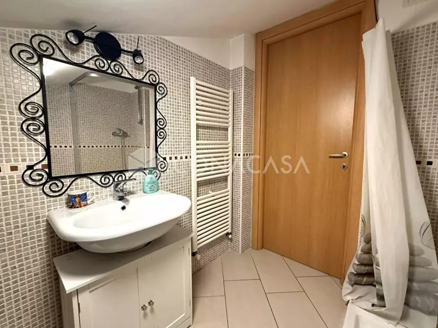 Immagine 28 di Appartamento in vendita  a Pontedera