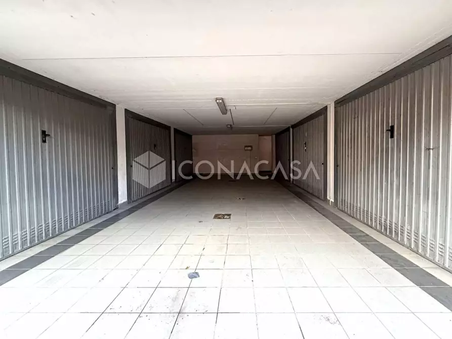 Immagine 35 di Appartamento in vendita  a Pontedera