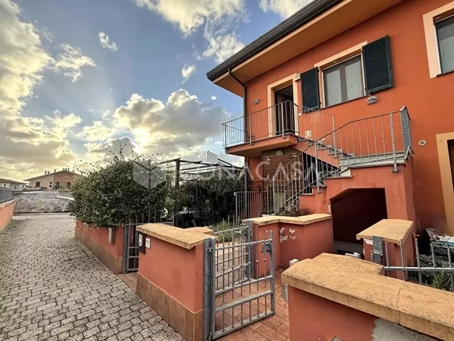 Immagine 5 di Appartamento in vendita  a Pontedera